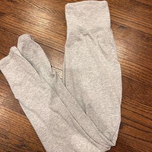 Forever 21 grey leggings